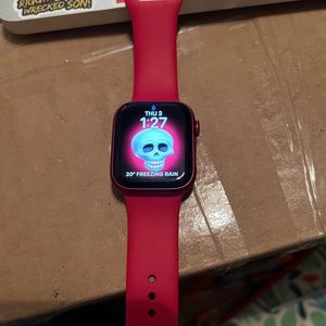 Series 7 Apple Watch 45mm OBO